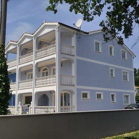 Apartman Janja Porec Exterior photo