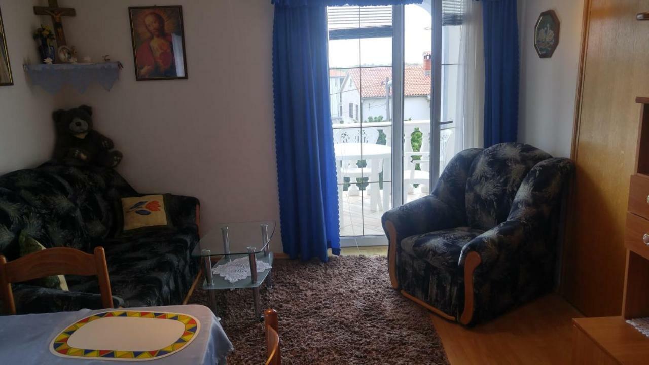 Apartman Janja Porec Exterior photo