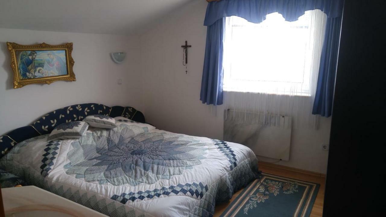 Apartman Janja Porec Exterior photo