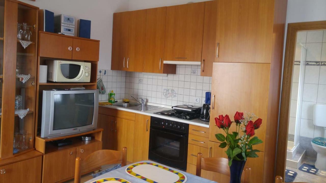 Apartman Janja Porec Exterior photo