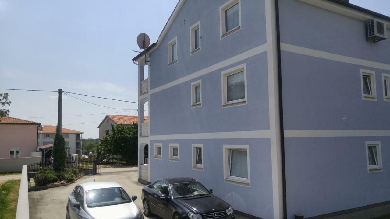 Apartman Janja Porec Exterior photo